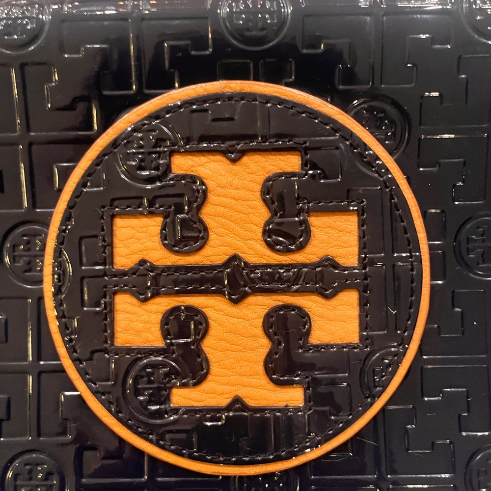 Tory Burch Navy and Tan Embossed Clutch - Picture 2 of 9